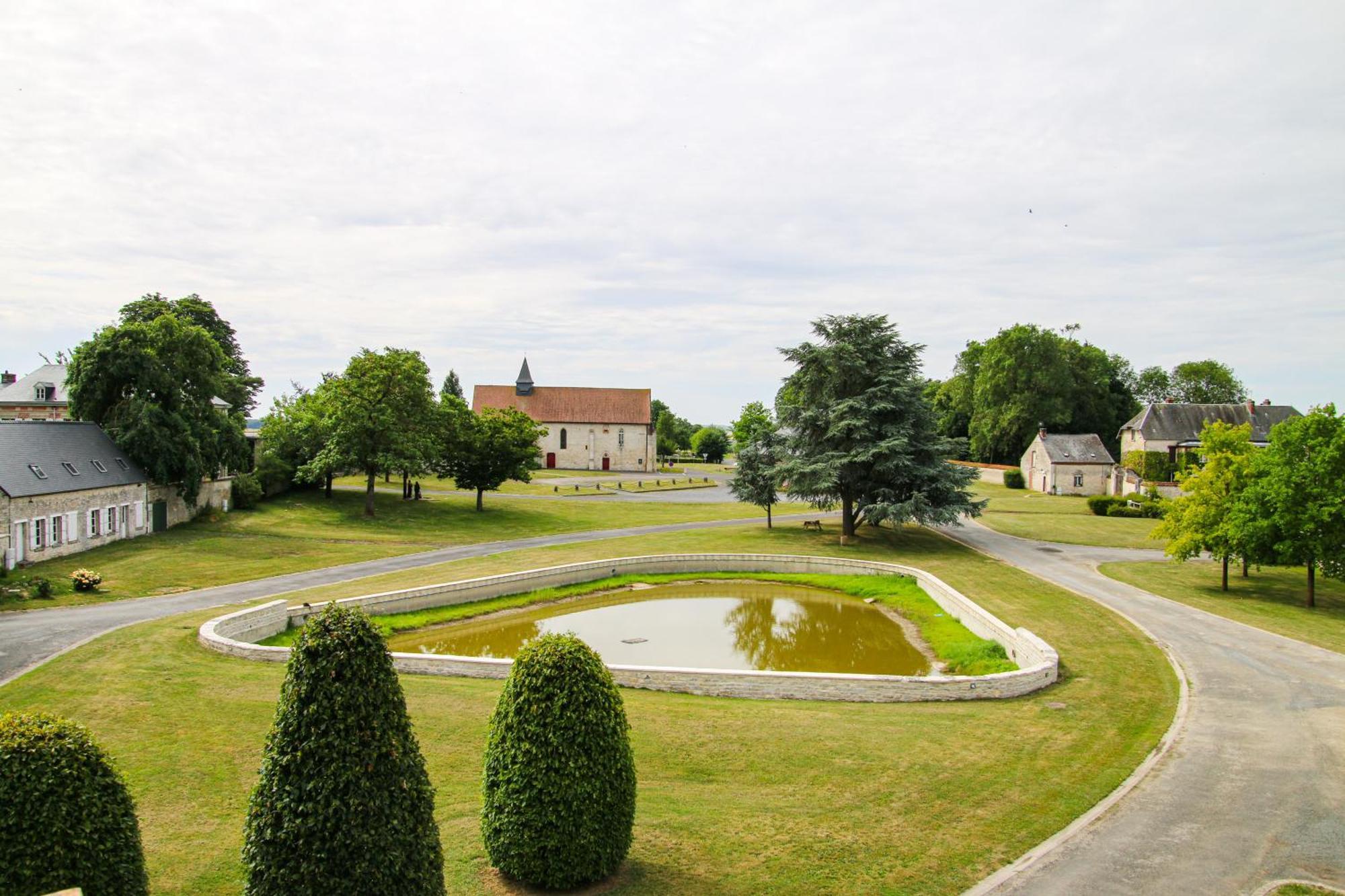 Gite La Petite Ferme Clermont-les-Fermes Экстерьер фото